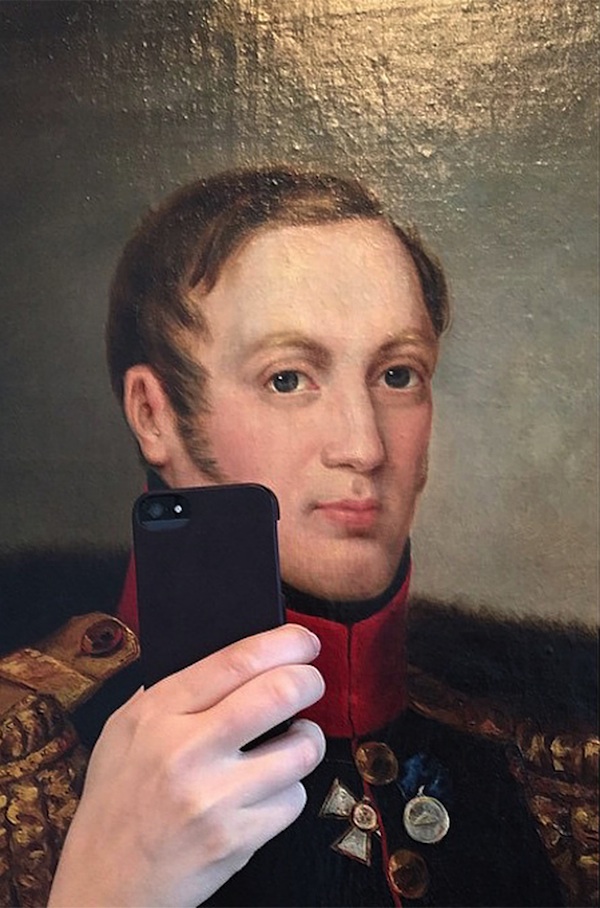 The_Museum_of_Selfies_2014_02