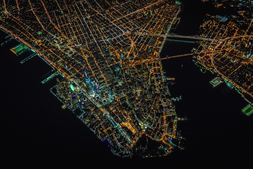 Gotham_7_5K_A_Stunning_Night_Flight_Above_NYC_2015_10