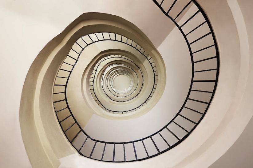 Time_Maschine_Spiral_Staircases_of_Budapest_by_Balint_Alovits_2017_09