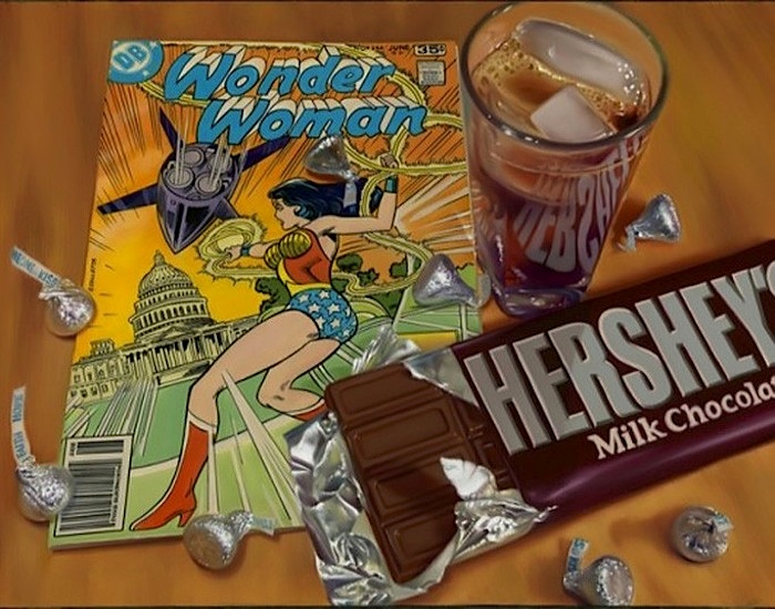 Hyper_Realistic_Paintings_Of_Old_School_Snacks_And_Comics_2014_11