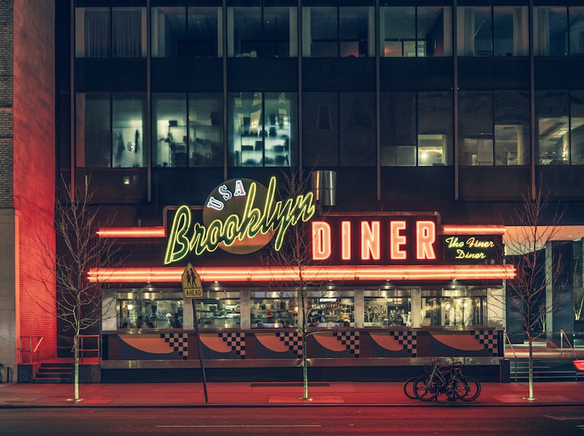 Light_On_Photographs_Of_New_York_City_Lit_Up_At_Night_2014_05