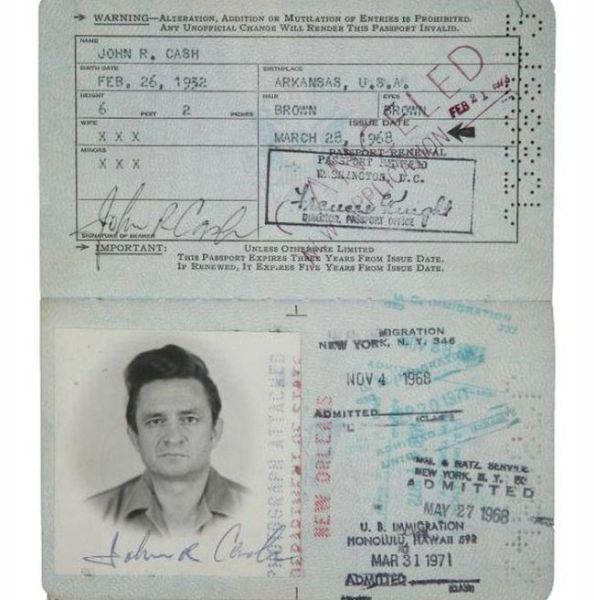 Vintage_passports_13