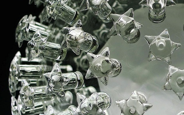 Virus_Glass_Sculptures_15