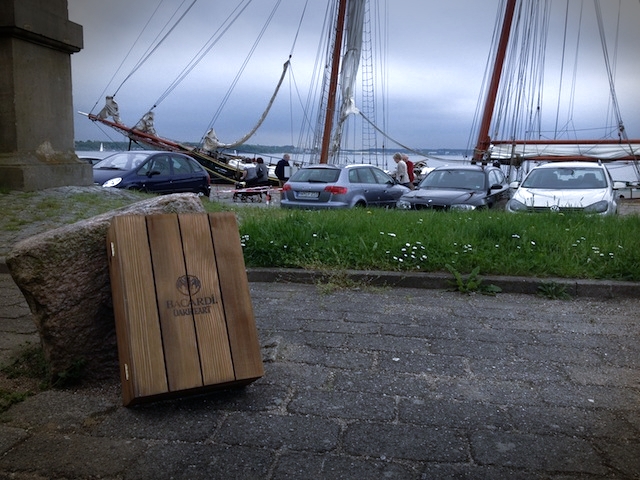 bacardi_oakheart_adv_01_out