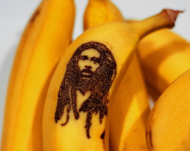 banana_peel_art_05