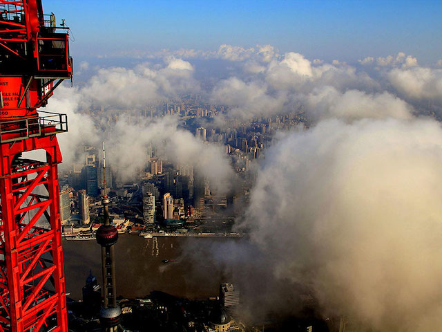 crane-operator-aerial-shanghai-photos-10