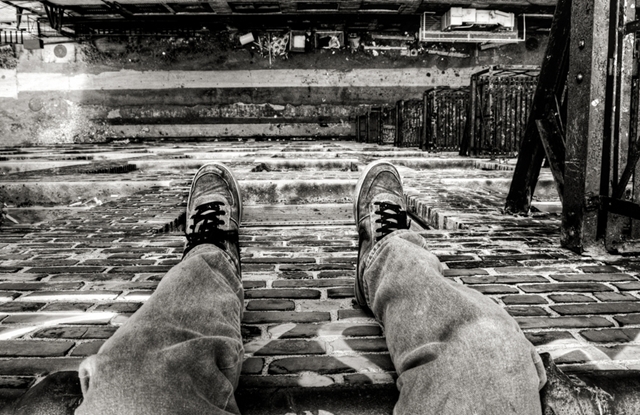 Life On The Edge by Dennis Maitland Life On The Edge by Dennis Maitland