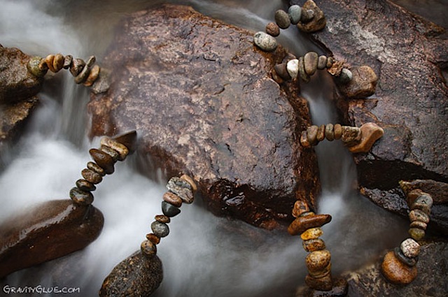 michael_grab_stones_10