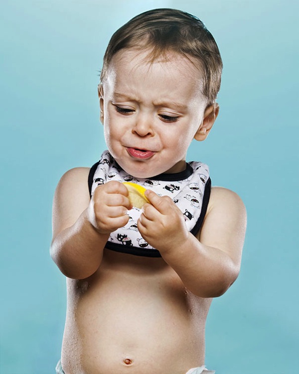 toddlers-tasting-lemon-1st-time_12